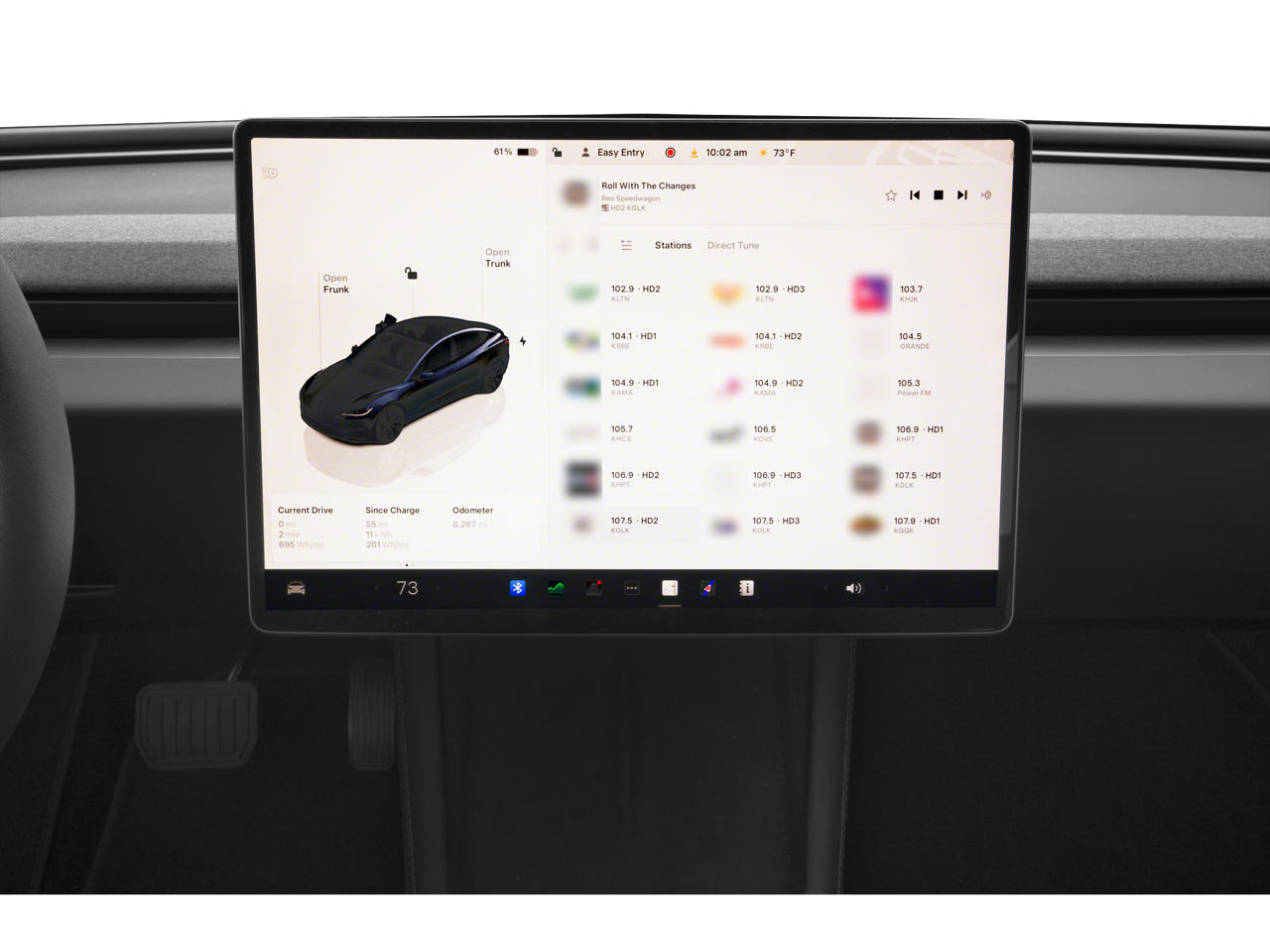 2025 Tesla Model 3 Long Range photo 4