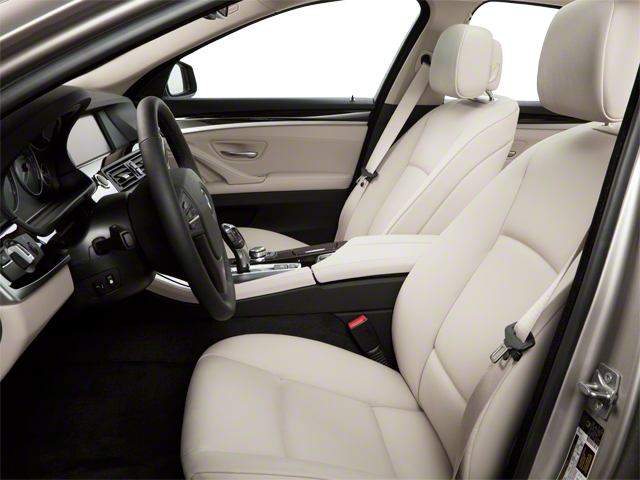 2013 BMW 5 Series 550i