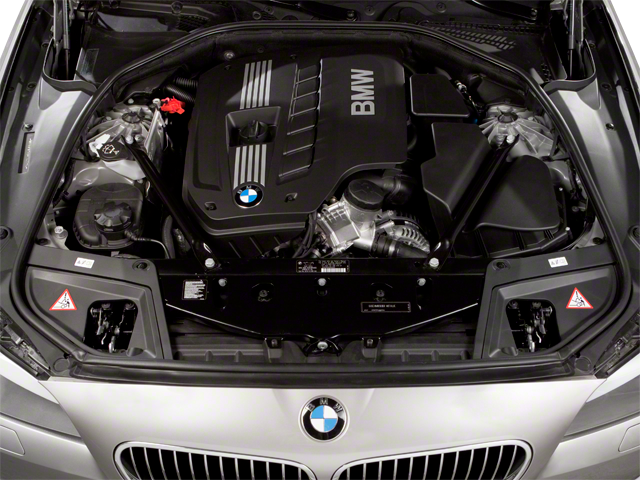 2013 BMW 5 Series 550i