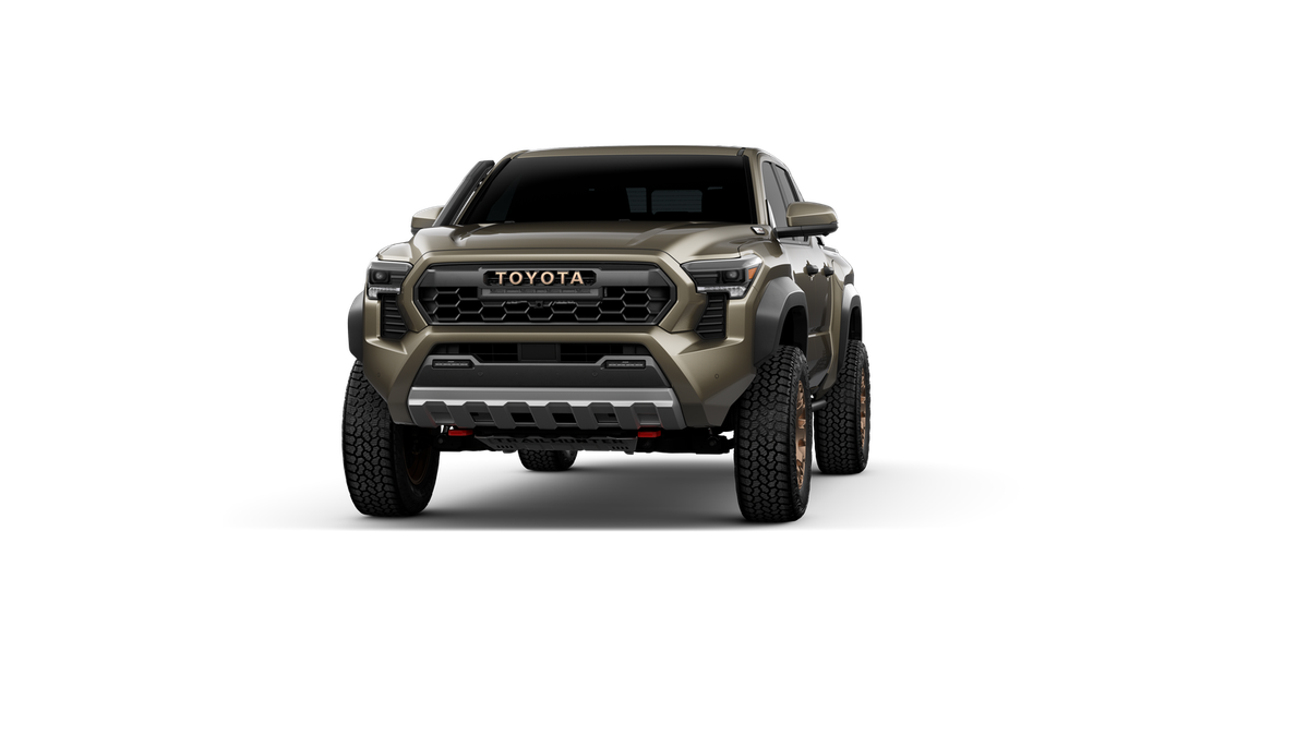 2026 Toyota Tacoma i-FORCE MAX Trailhunter