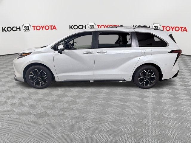 2026 Toyota Sienna Platinum