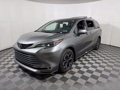 2026 Toyota Sienna Platinum