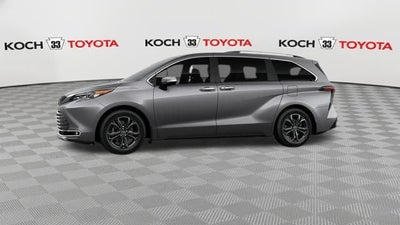 2026 Toyota Sienna Platinum