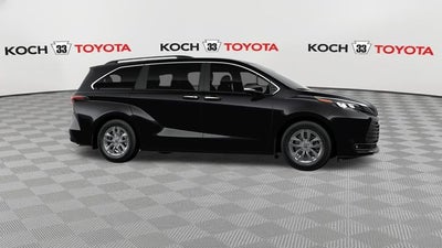 2026 Toyota Sienna XLE