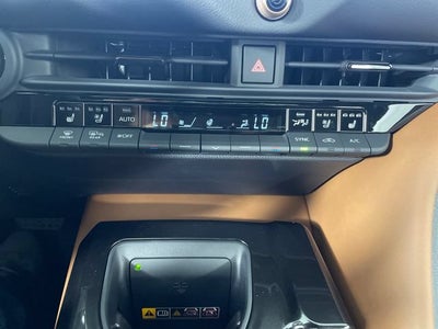 2026 Toyota Toyota Crown Signia Limited