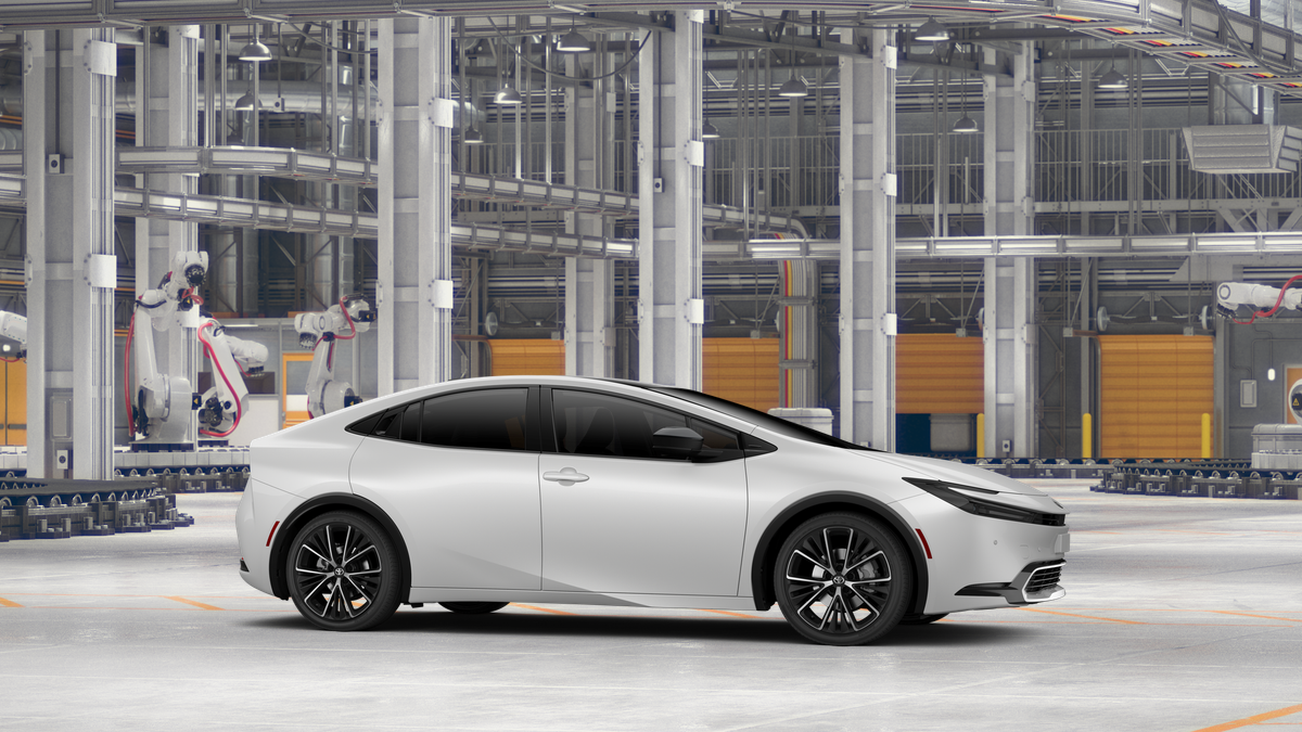 2027 Toyota Prius XLE
