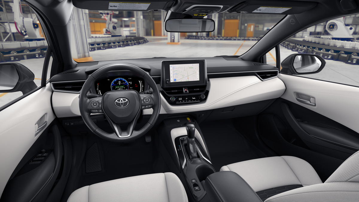 2027 Toyota Corolla Hatchback SE