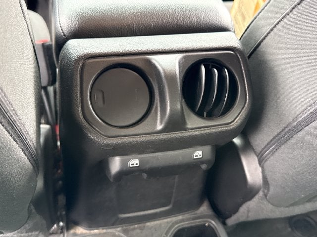 2022 Jeep Wrangler Unlimited Willys