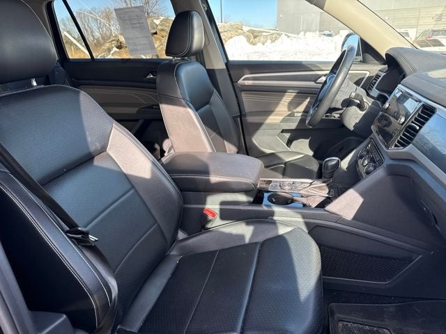 2022 Volkswagen Atlas 3.6L V6 SEL R-Line