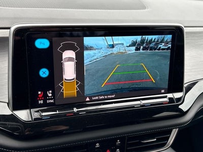 2025 Volkswagen Atlas Cross Sport 2.0T SE w/Technology