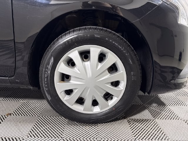 2019 Nissan Versa SV