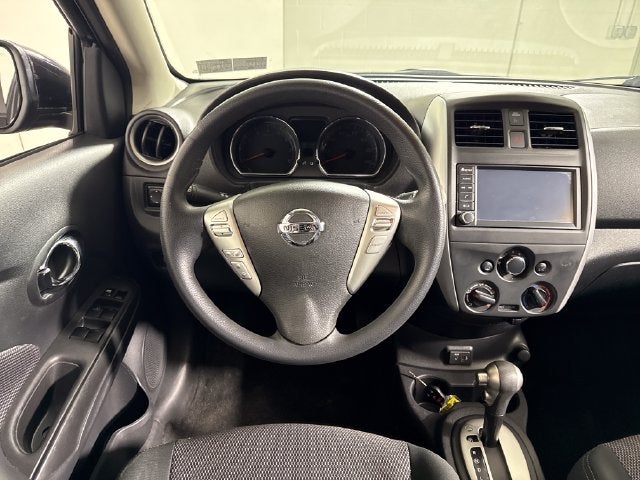 2019 Nissan Versa SV