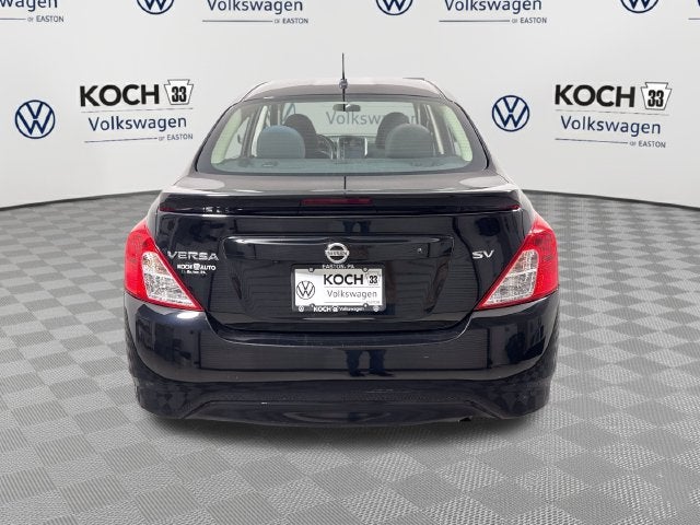 2019 Nissan Versa SV