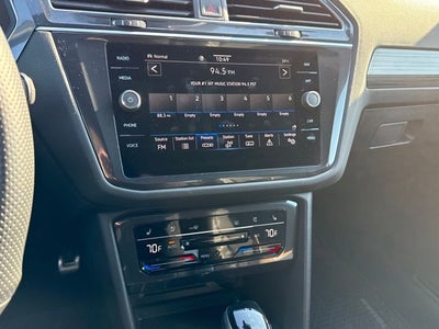 2024 Volkswagen Tiguan SEL R-Line