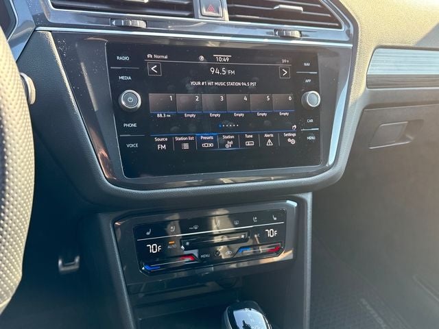 2024 Volkswagen Tiguan SEL R-Line