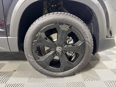 2025 Volkswagen Taos SEL