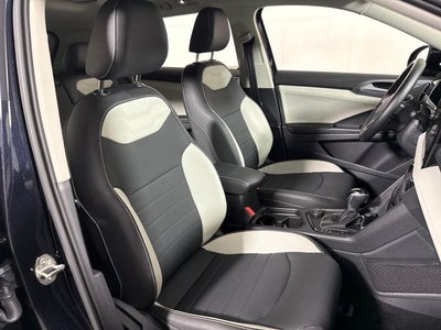 2025 Volkswagen Taos SEL
