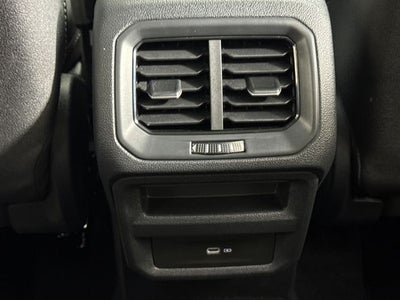 2025 Volkswagen Taos SEL