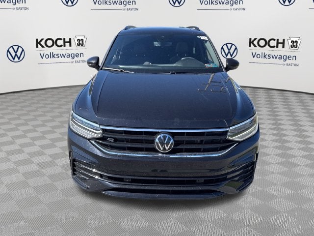 2024 Volkswagen Tiguan SE R-Line Black