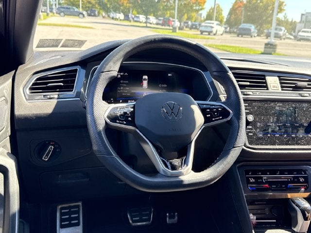 2024 Volkswagen Tiguan SE R-Line Black