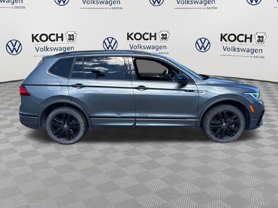 2022 Volkswagen Tiguan SE R-Line Black