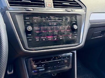 2022 Volkswagen Tiguan SE R-Line Black