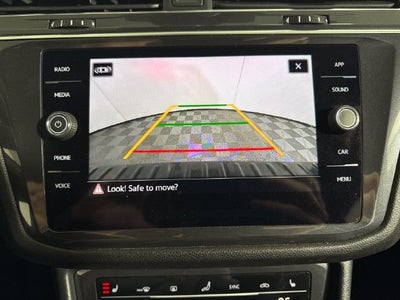 2023 Volkswagen Tiguan SE R-Line Black