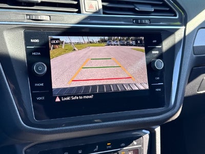 2023 Volkswagen Tiguan SE R-Line Black
