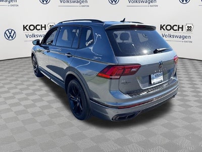 2023 Volkswagen Tiguan SE R-Line Black