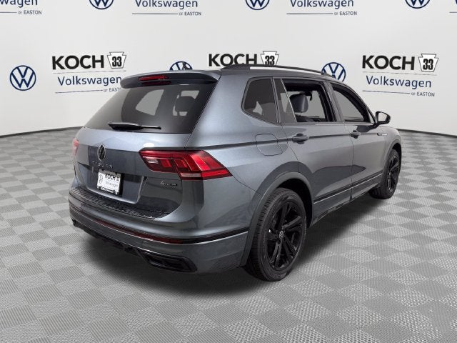 2023 Volkswagen Tiguan SE R-Line Black