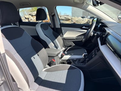 2025 Volkswagen Taos S