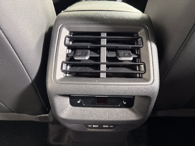 2025 Volkswagen Tiguan SEL R-Line