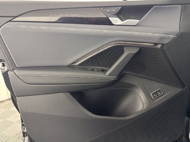 2025 Volkswagen Tiguan SEL R-Line