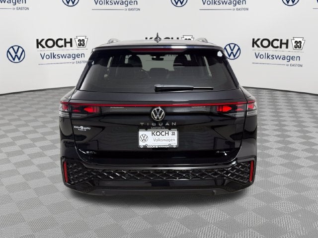 2025 Volkswagen Tiguan SEL R-Line