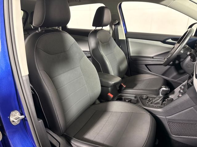 2022 Volkswagen Taos Base