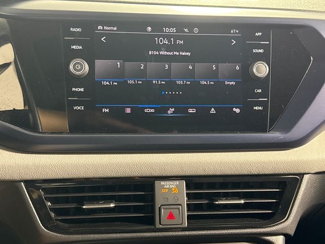 2022 Volkswagen Taos Base