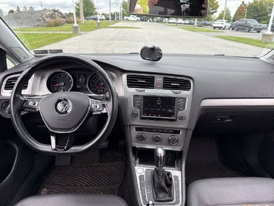 2016 Volkswagen Golf SportWagen TSI SE