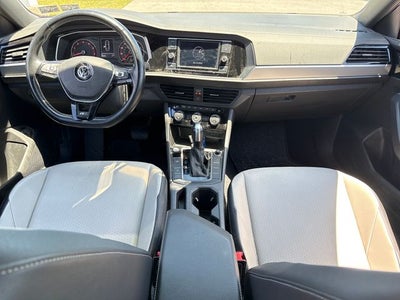 2021 Volkswagen Jetta R-Line