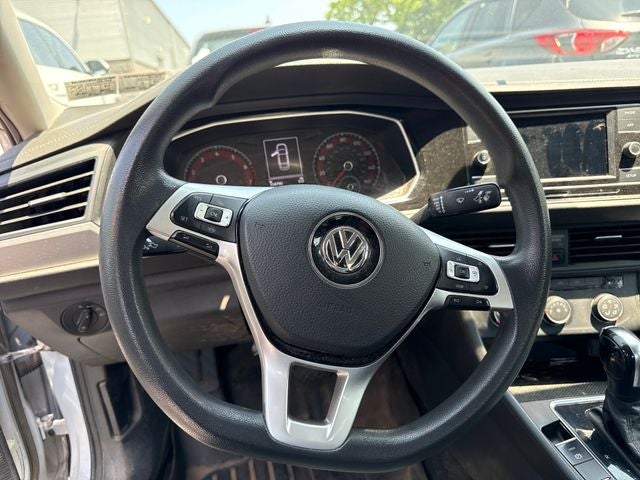 2019 Volkswagen Jetta Base