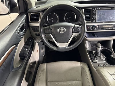 2016 Toyota Highlander Limited