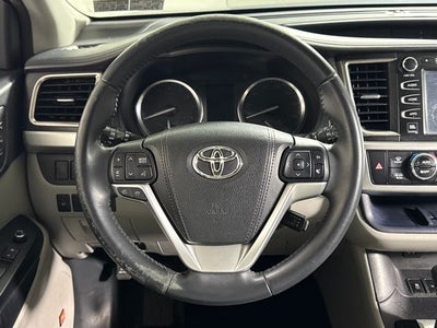 2016 Toyota Highlander Limited