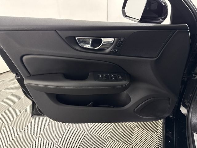 2020 Volvo S60 Momentum