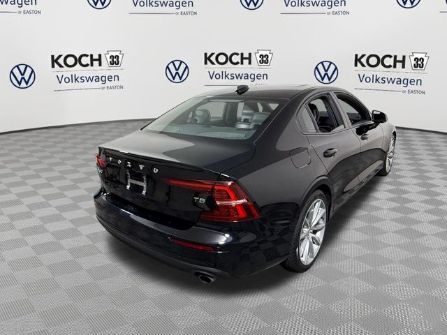 2020 Volvo S60 Momentum