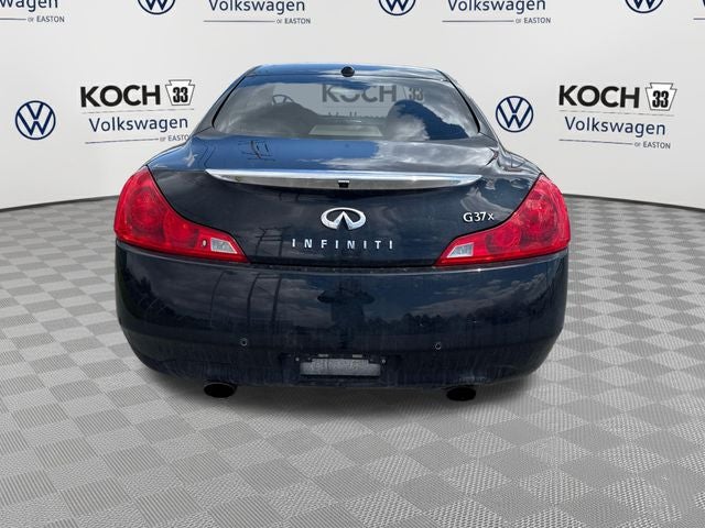 2013 INFINITI G37 x