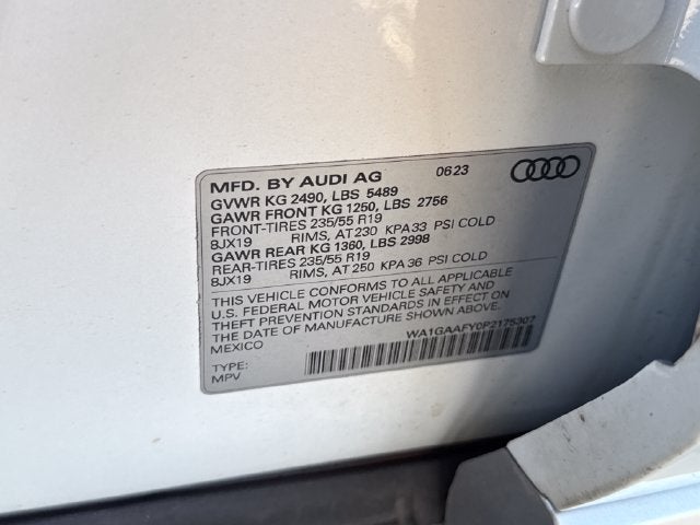 2023 Audi Q5 S line Premium