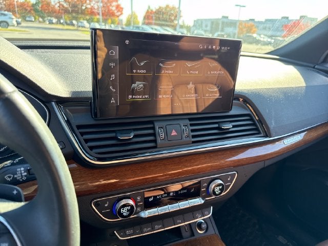 2023 Audi Q5 S line Premium