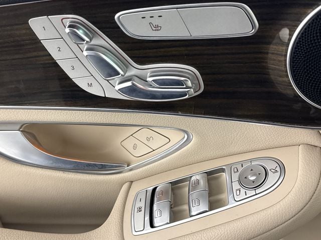 2017 Mercedes-Benz GLC GLC 300