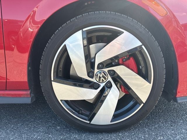 2025 Volkswagen Golf GTI S
