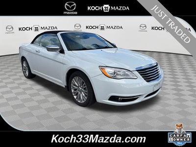 2013 Chrysler 200 Limited