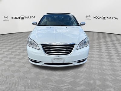 2013 Chrysler 200 Limited